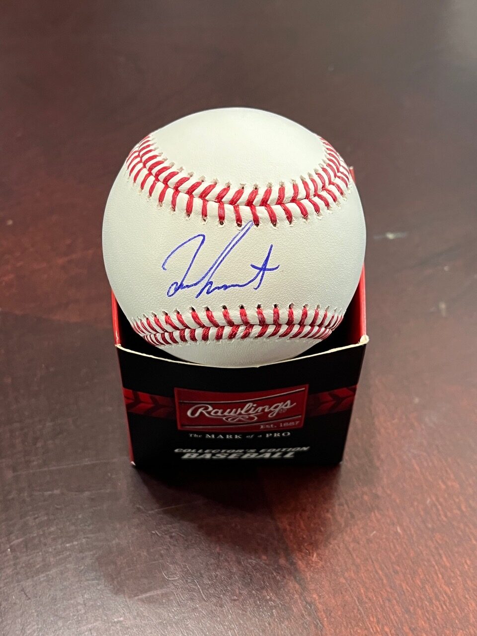 mlb-store-trifecta-sports-collectibles